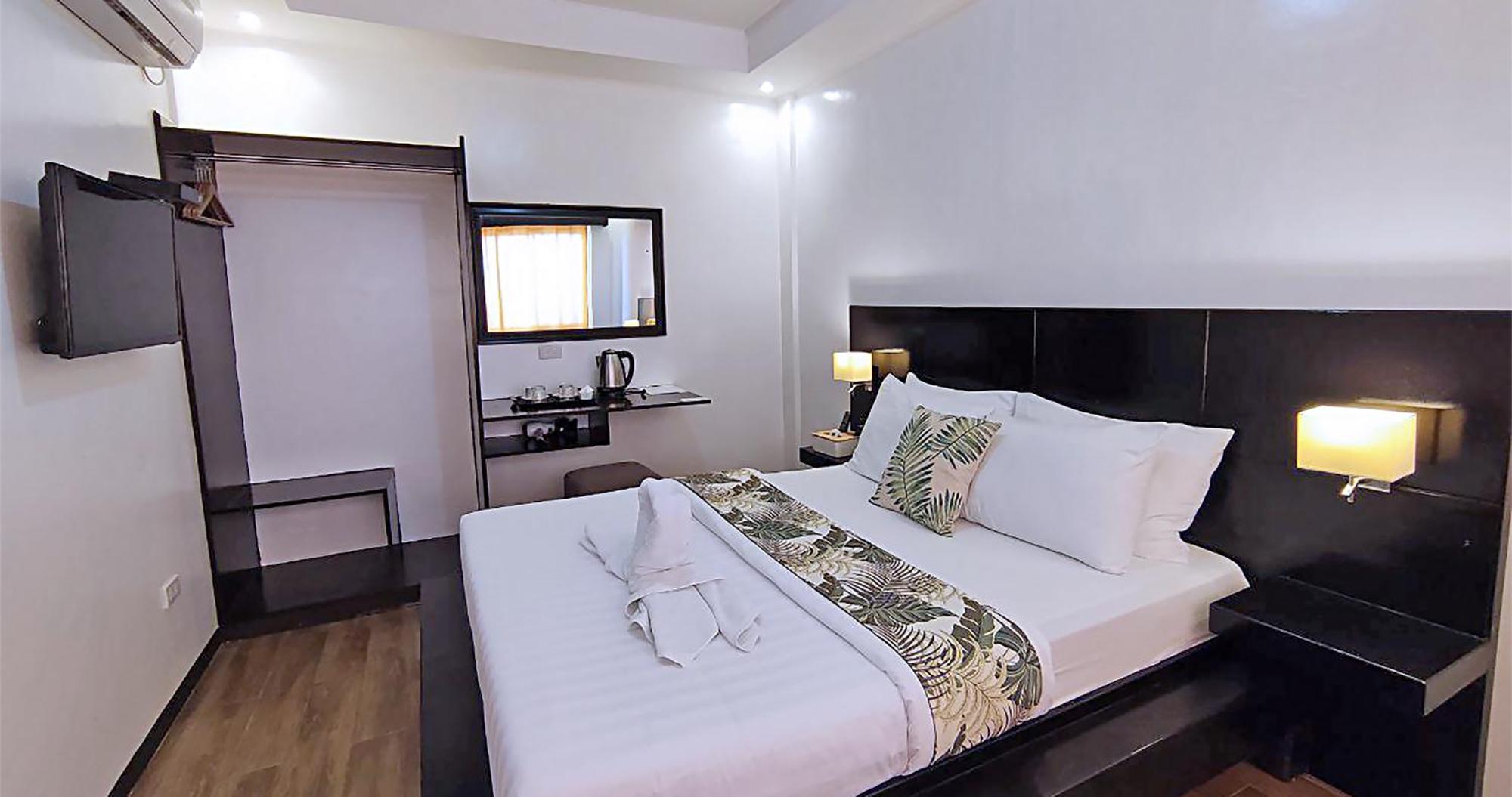 คาซา อัลมาเรนโซ่ เบ้ด แอนด์ เบรคฟาสต์ รีสอร์ต Hotel Bolinao ภายนอก รูปภาพ